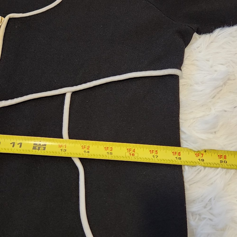 Escada zip top - Picture 10 of 12